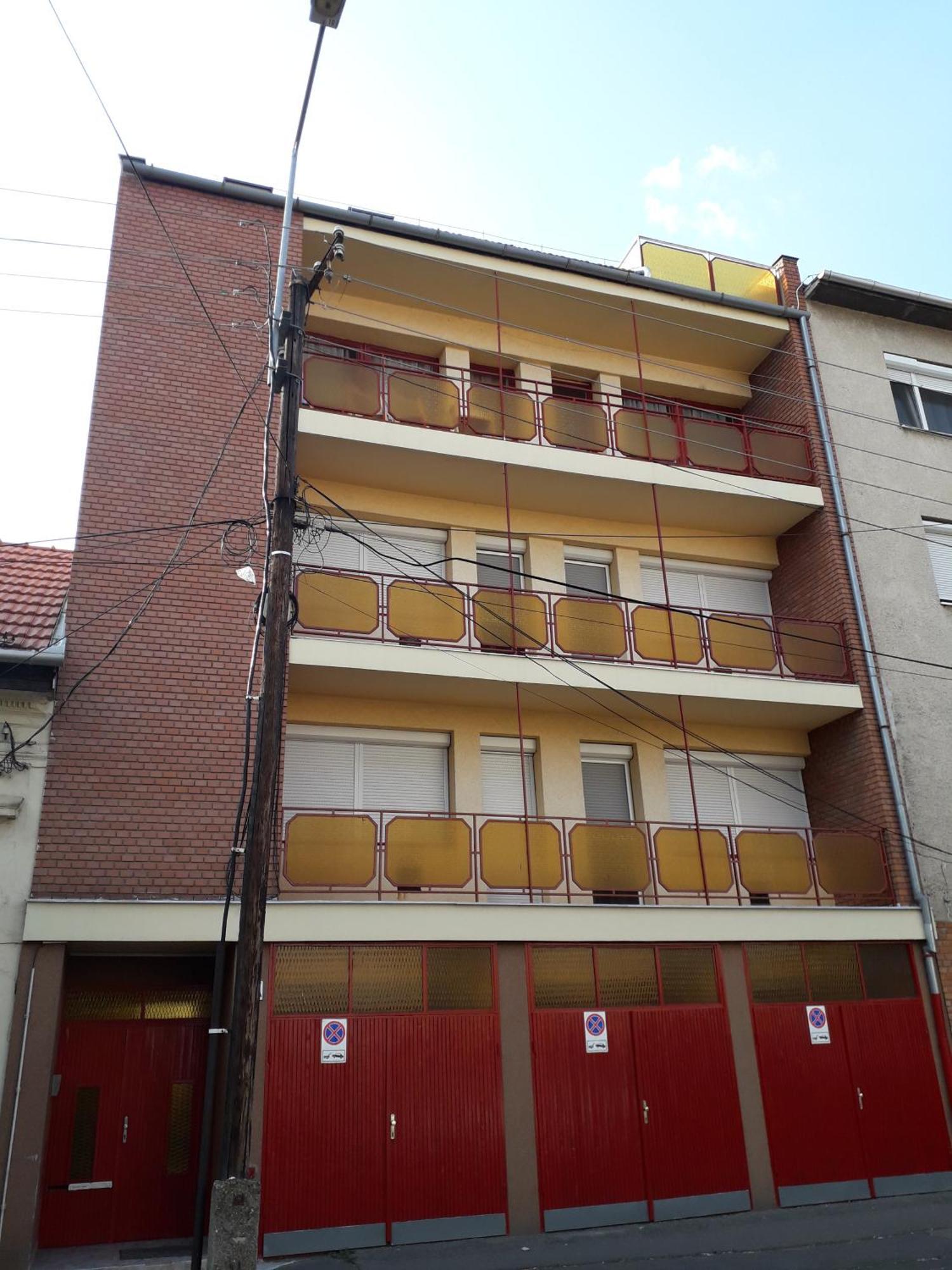 8x8 Tetoter Szeged